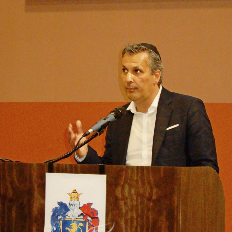 Átadták a felújított zsinagógát 52